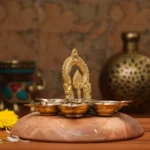 Aarumuga Vilakku With Vel Arch