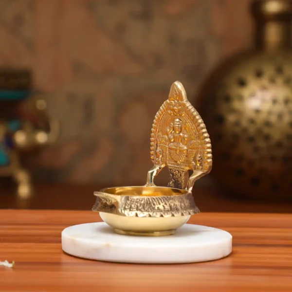 Kamakshi Vilakku Small