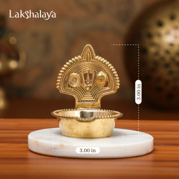 Vishnu Deepa Vilakku Big