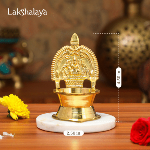 Gajalakshmi Vilakku Medium